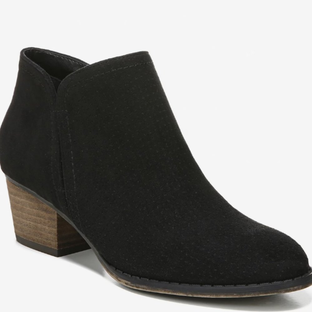 New black Life Stride boots (in box) -- size 5.5